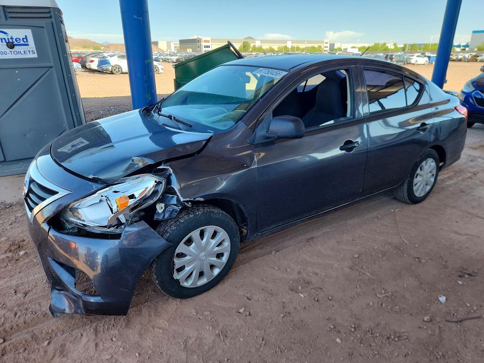2015 Nissan Versa