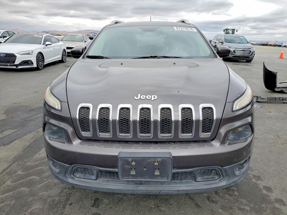 Photo 5 from auction – 2016 JEEP CHEROKEE with VIN 1C4PJMCSXGW373635