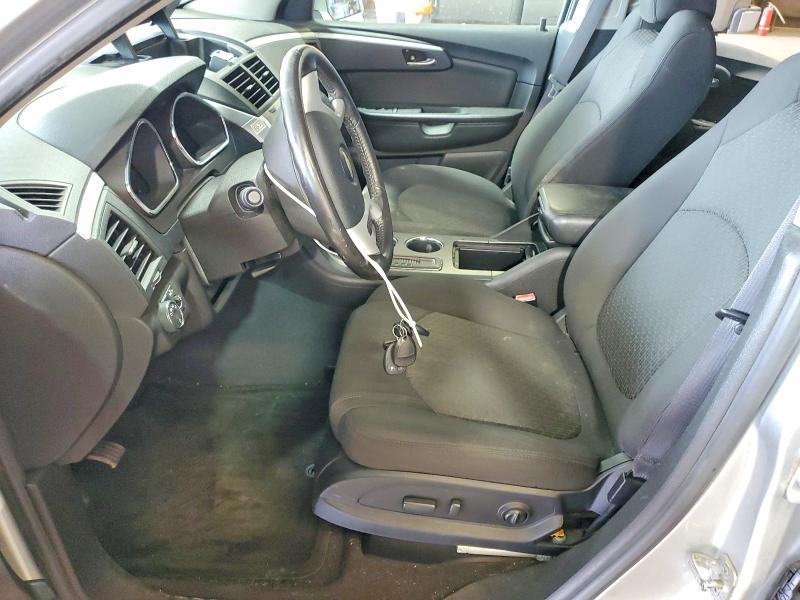 Photo 7 from auction – 2010 CHEVROLET TRAVERSE with VIN 1GNLVFED2AS128993