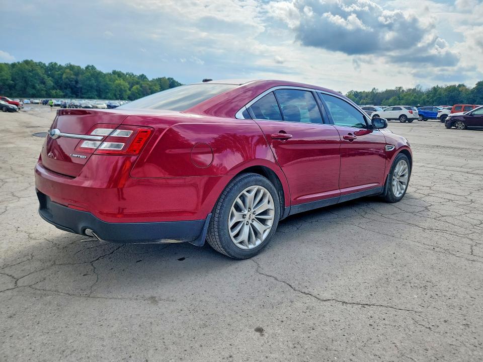 صورة رقم 3 من المزاد - 2015 FORD TAURUS مع VIN 1FAHP2F85FG192027