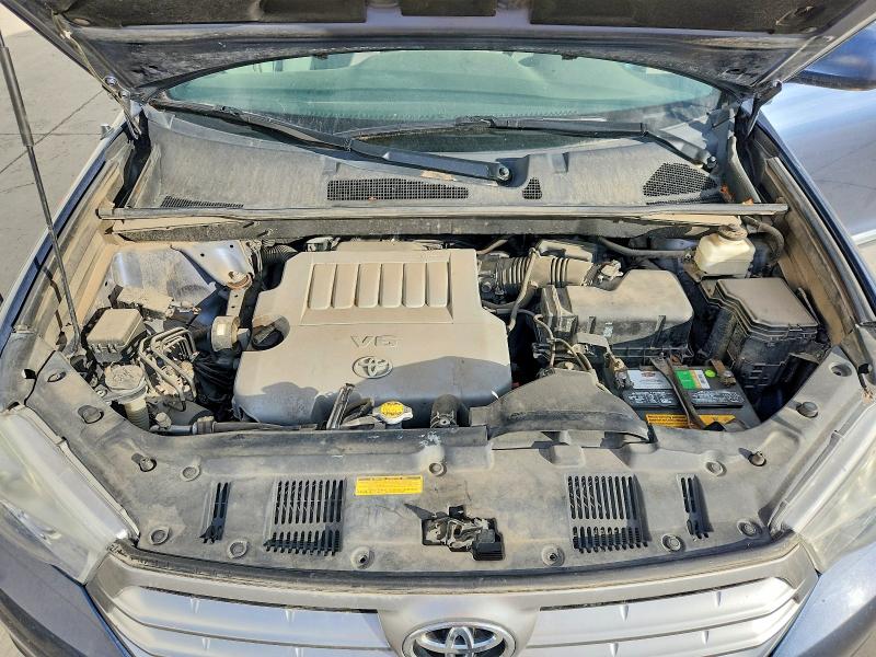 Zdjęcie 11 z aukcji – 2011 TOYOTA HIGHLANDER z VIN 5TDBK3EHXBS041948