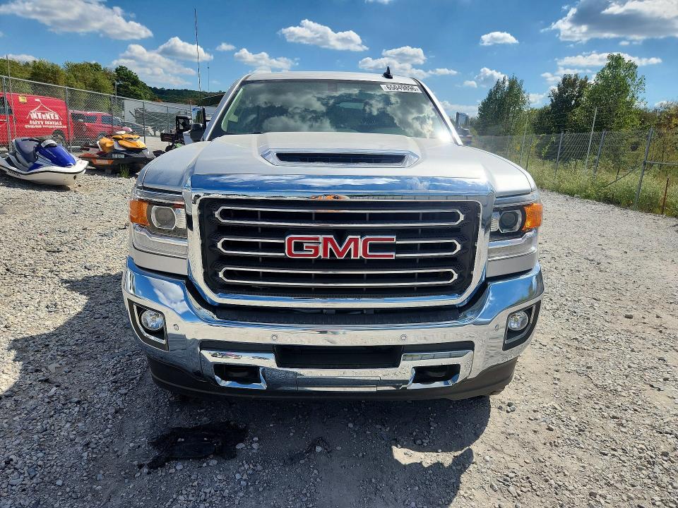 Photo 5 from auction – 2019 GMC SIERRA with VIN 1GT12REY5KF272058