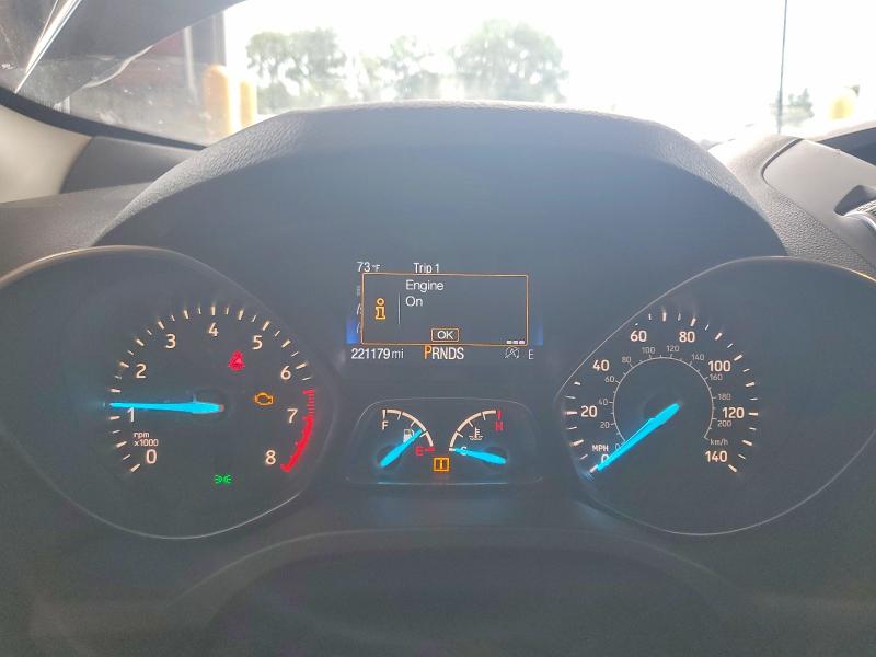 Photo 9 from auction – 2017 FORD ESCAPE with VIN 1FMCU9GD0HUD36620