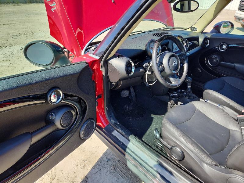 Photo 8 from auction – 2012 MINI COOPER with VIN WMWSU3C56CT255421
