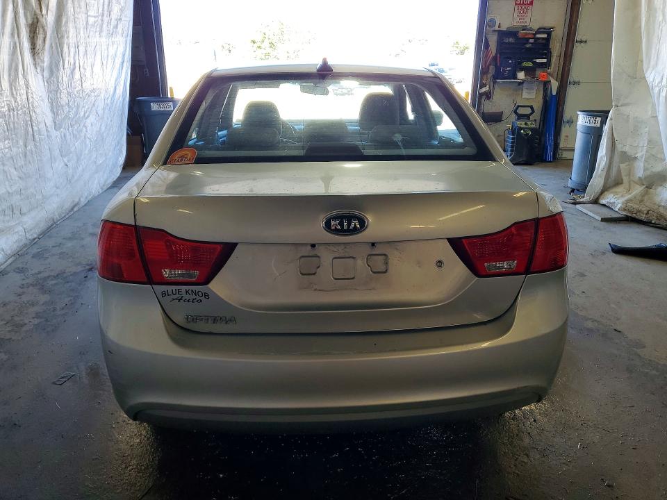 Photo 6 from auction – 2010 KIA OPTIMA with VIN KNAGG4A85A5390116