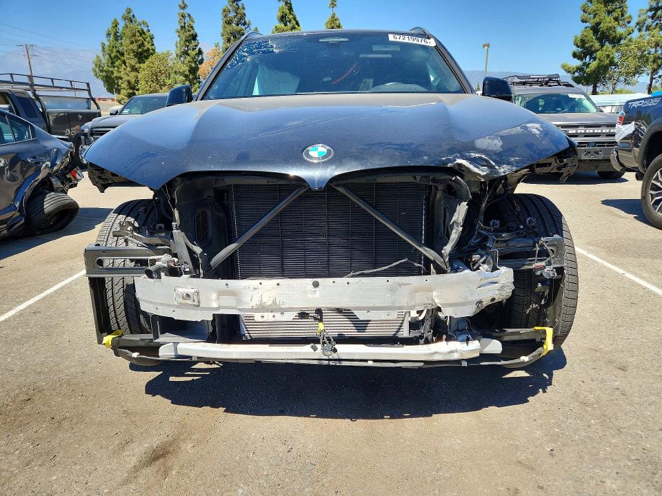 Zdjęcie 5 z aukcji – 2023 BMW X5 z VIN 5UXCR4C00P9R93199