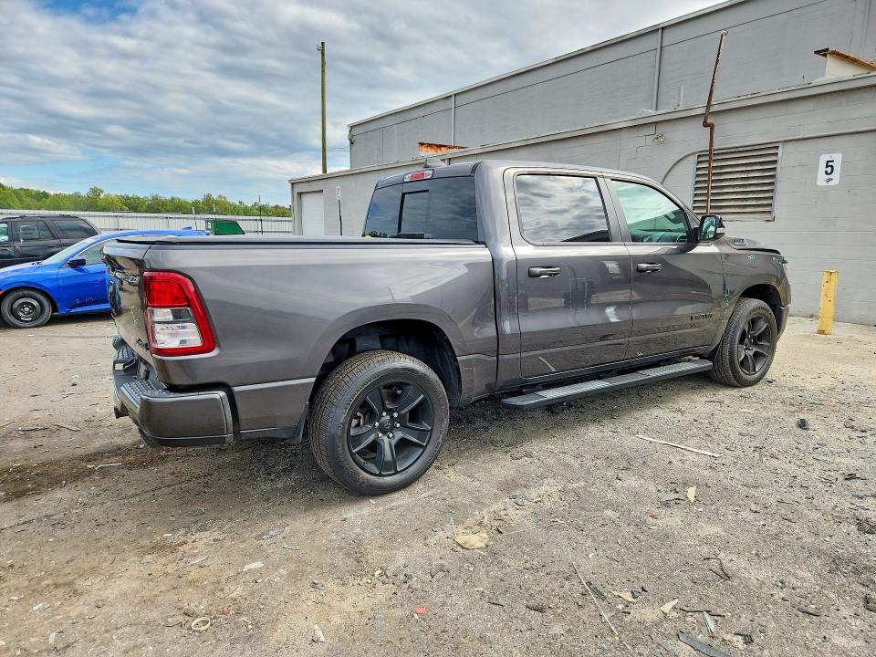 Снимка 3 от търг – 2021 RAM 1500 с VIN 1C6SRFFTXMN676152