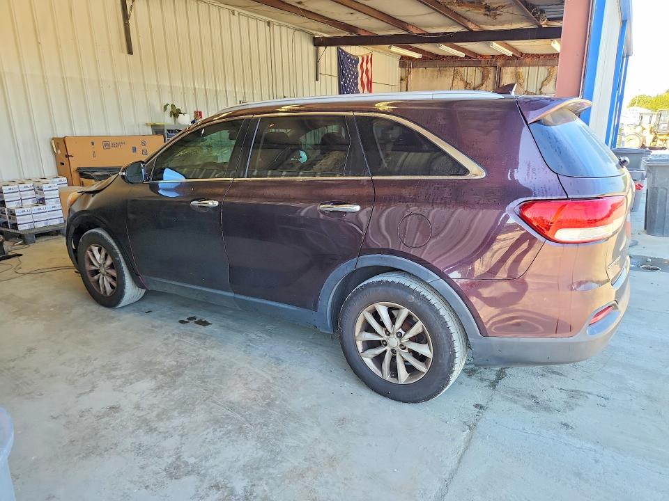 Photo 2 from auction – 2016 KIA SORENTO with VIN 5XYPG4A30GG058446