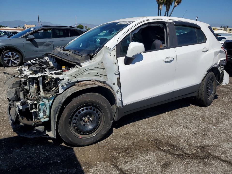 Zdjęcie 1 z aukcji – 2018 CHEVROLET TRAX z VIN 3GNCJNSB6JL218316