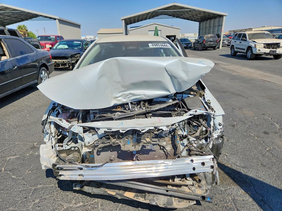 Снимка 5 от търг – 2025 TOYOTA COROLLA с VIN 5YFB4MDE6SP280302