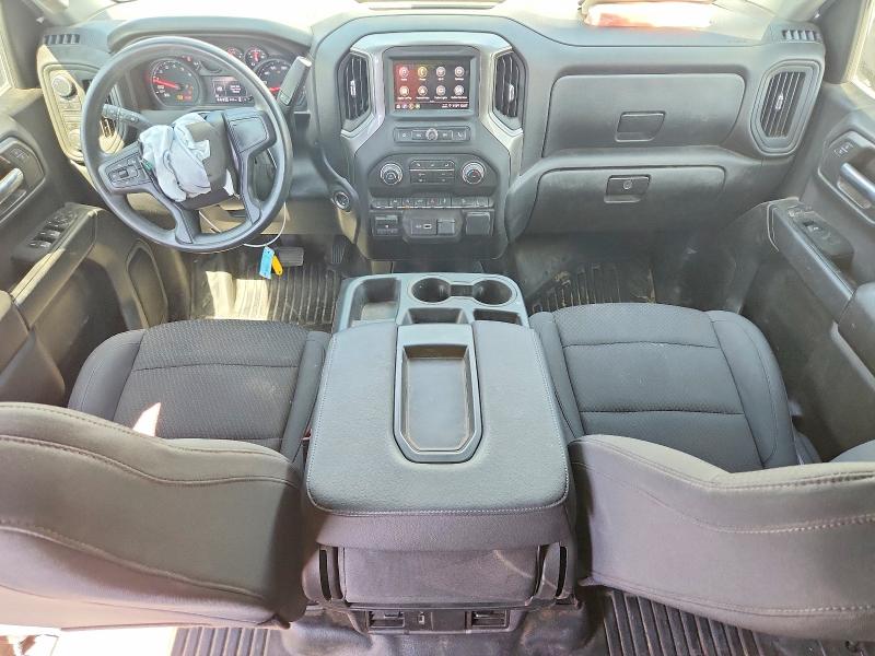 Photo 8 from auction – 2026 CHEVROLET SILVERADO with VIN 1GCUKAED8TZ328148