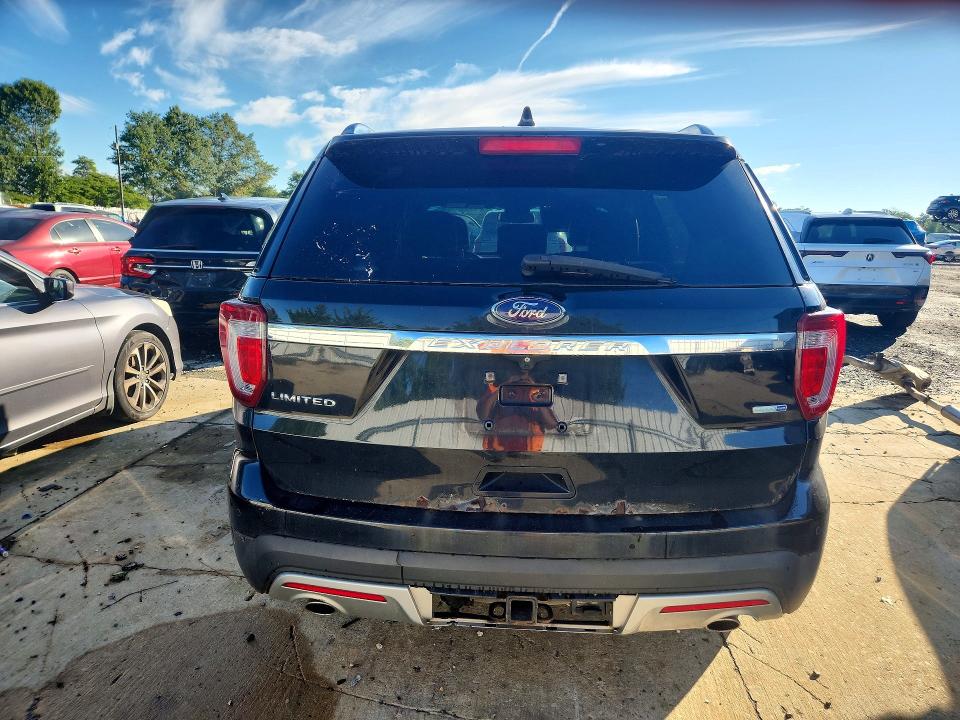 Photo 6 from auction – 2016 FORD EXPLORER with VIN 1FM5K8F88GGA05116