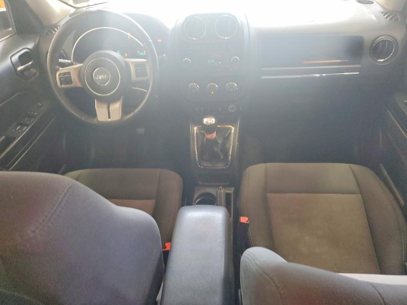 Photo 8 from auction – 2012 JEEP PATRIOT with VIN 1C4NJRFB7CD689368