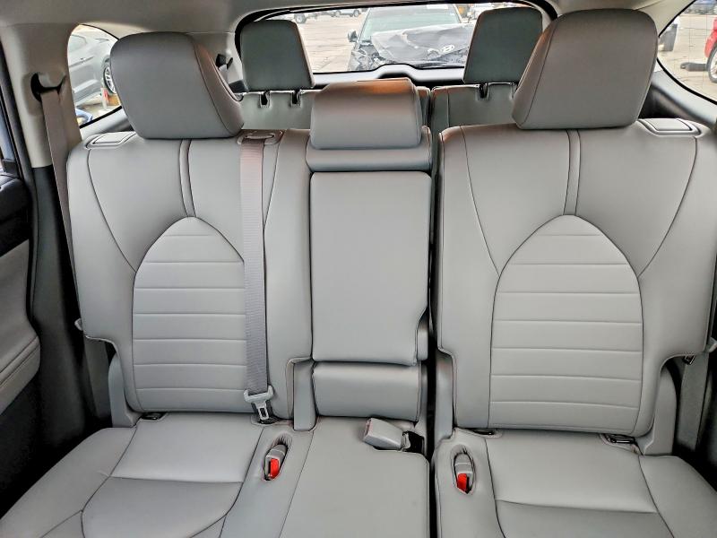 Снимка 10 от търг – 2020 TOYOTA HIGHLANDER с VIN 5TDHZRBHXLS047392