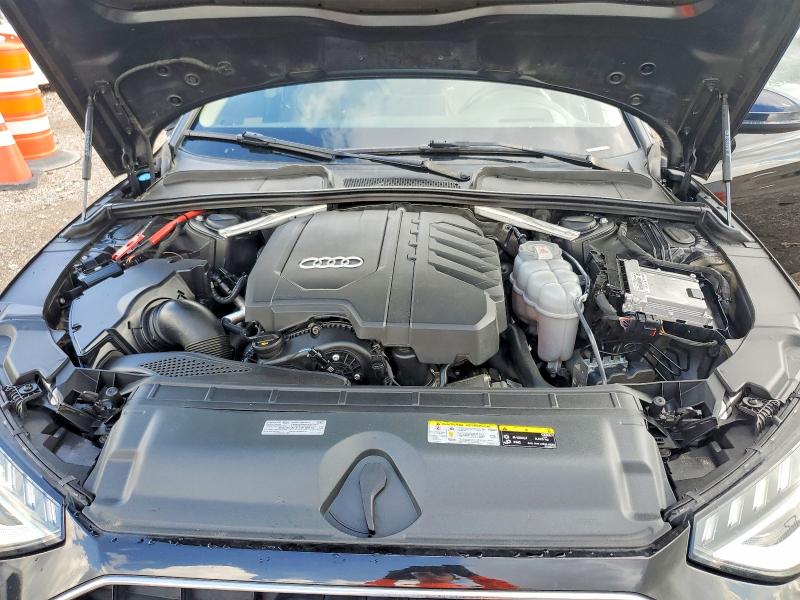 Photo 11 from auction – 2022 AUDI A4 with VIN WAUCBAF44NN001215