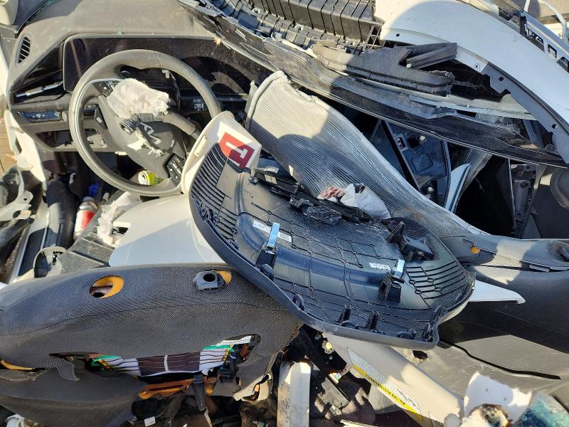 Photo 8 from auction – 2024 KIA NIRO with VIN KNDCR3L17R5113534