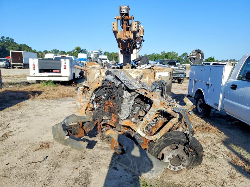 Фото 5 с аукциона – 2024 FORD F450 с VIN 1FDUF4GN5RDA35188