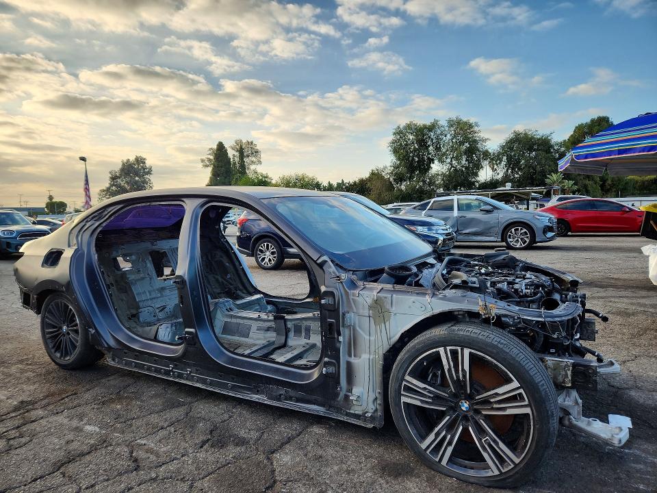 Photo 4 from auction – 2024 BMW 740 with VIN WBA23EH07RCR19245