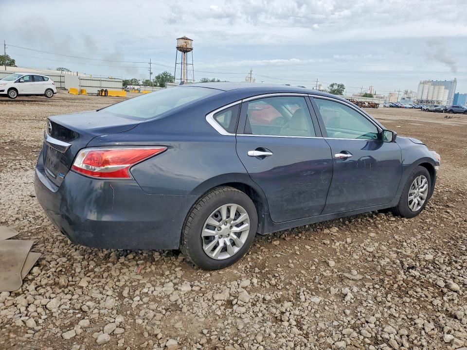 صورة رقم 3 من المزاد - 2014 NISSAN ALTIMA مع VIN 1N4AL3APXEC328028