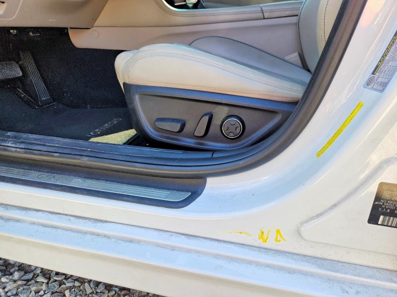 Снимка 12 от търг – 2022 GENESIS G70 с VIN KMTG54TE5NU092772