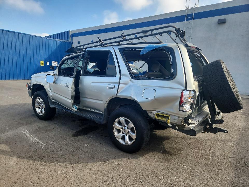 Снимка 2 от търг – 2002 TOYOTA 4RUNNER с VIN JT3GN86R620223140
