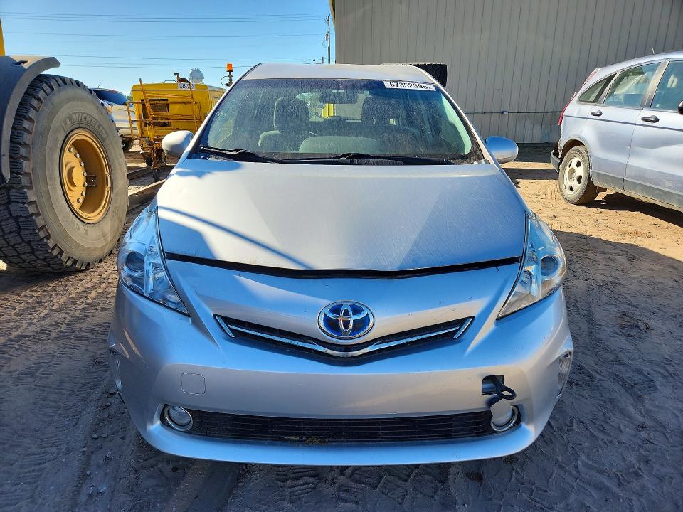 Снимка 5 от търг – 2014 TOYOTA PRIUS V с VIN JTDZN3EUXEJ007576