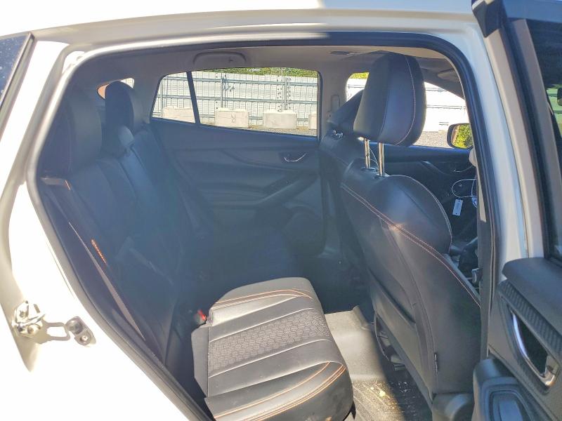 Photo 10 from auction – 2018 SUBARU CROSSTREK with VIN JF2GTAMC2JH291380