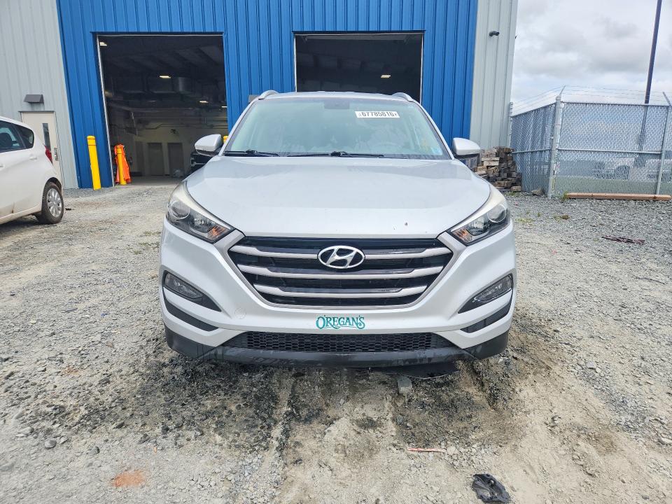 Photo 5 from auction – 2017 HYUNDAI TUCSON with VIN KM8J3CA42HU284813