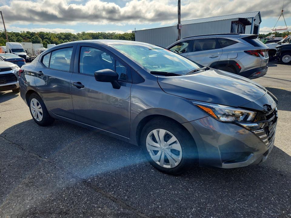 Photo 4 from auction – 2025 NISSAN VERSA with VIN 3N1CN8DV8SL841463