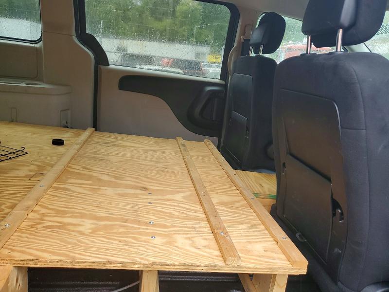 Фото 10 с аукциона – 2011 DODGE GRAND CARAVAN с VIN 2D4RN1AG8BR725948