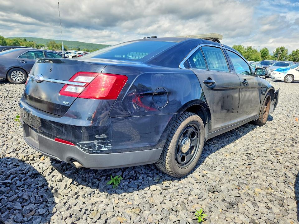 Photo 3 from auction – 2018 FORD TAURUS with VIN 1FAHP2MK5JG133616