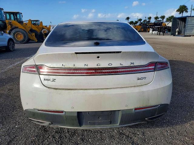Photo 6 from auction – 2020 LINCOLN MKZ with VIN 3LN6L5E92LR610827