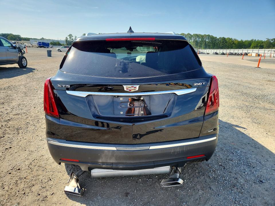 Zdjęcie 6 z aukcji – 2023 CADILLAC XT5 z VIN 1GYKNAR47PZ147633