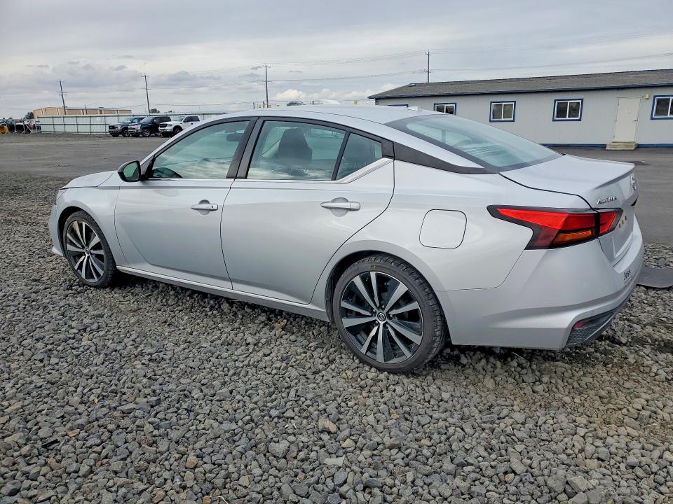 Photo 2 from auction – 2021 NISSAN ALTIMA with VIN 1N4BL4CV7MN386588