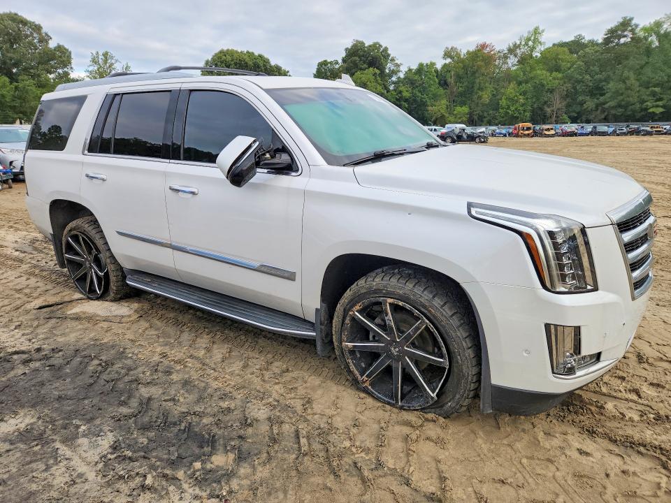 Photo 4 from auction – 2017 CADILLAC ESCALADE with VIN 1GYS4BKJXHR383459