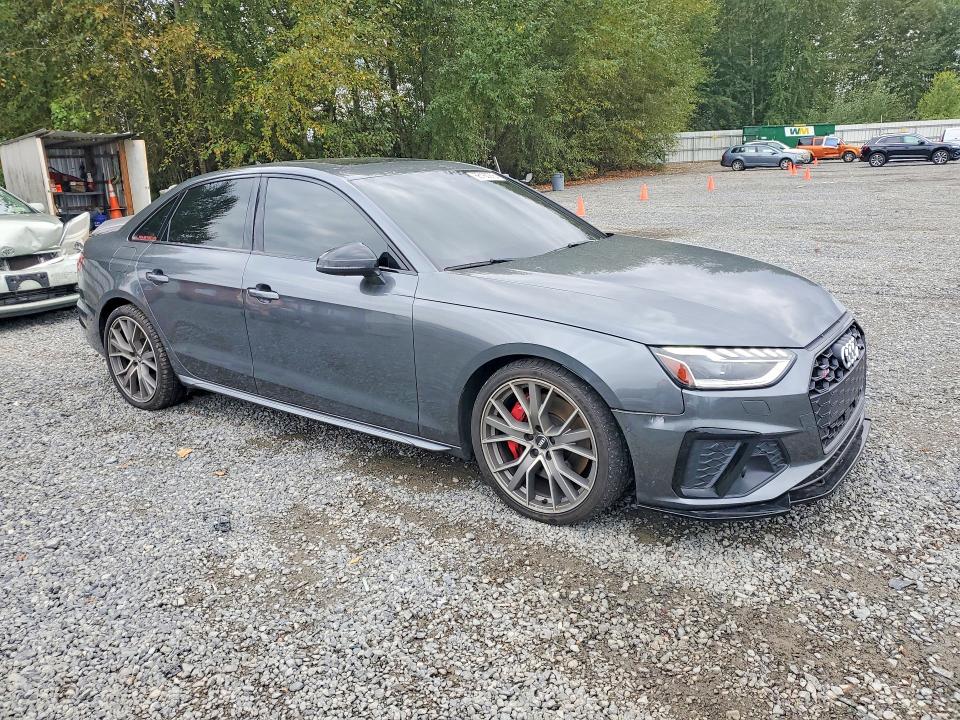 Фото 4 с аукциона – 2021 AUDI S4 с VIN WAUC4AF45MA029590