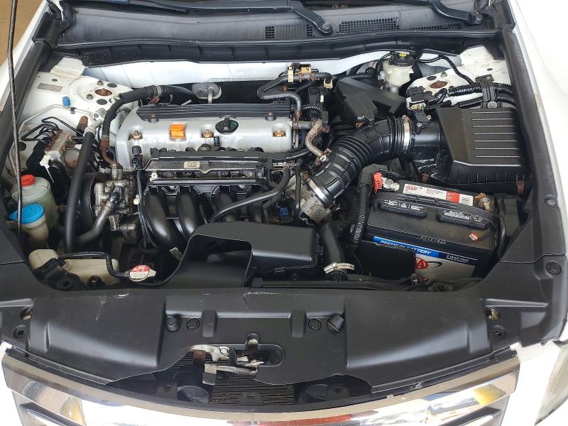 Снимка 11 от търг – 2010 HONDA ACCORD с VIN 1HGCP2F33AA048126
