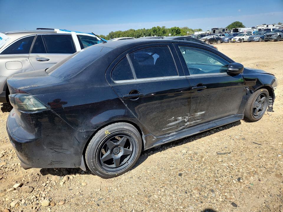 Photo 3 from auction – 2017 MITSUBISHI LANCER with VIN JA32U2FU4HU003697