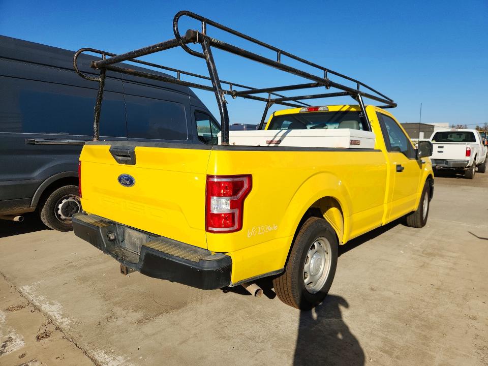 Photo 3 from auction – 2018 FORD F150 with VIN 1FTMF1CB5JKC55803