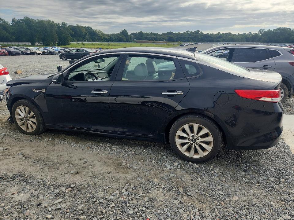 Photo 2 from auction – 2016 KIA OPTIMA with VIN 5XXGU4L30GG034108