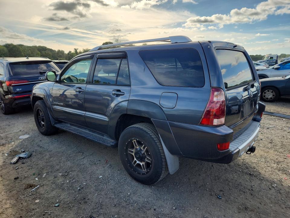 Снимка 2 от търг – 2005 TOYOTA 4RUNNER с VIN JTEBU14R458048794