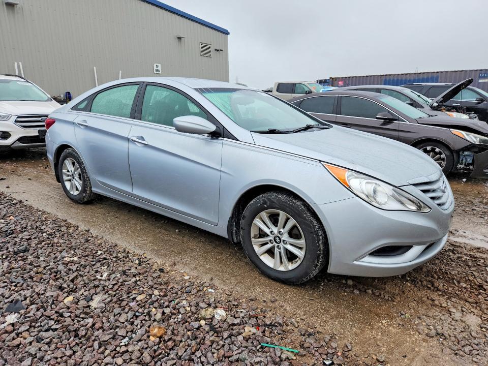 Фото 4 с аукциона – 2012 HYUNDAI SONATA с VIN 5NPEB4AC9CH335913
