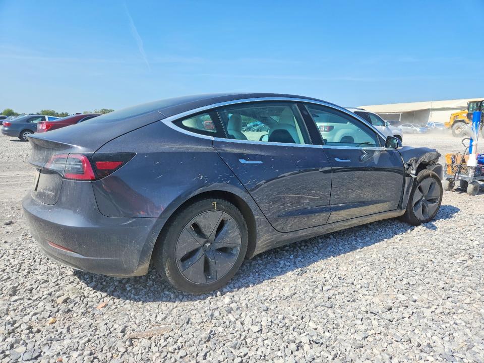 Photo 3 from auction – 2020 TESLA MODEL 3 with VIN 5YJ3E1EB5LF787709