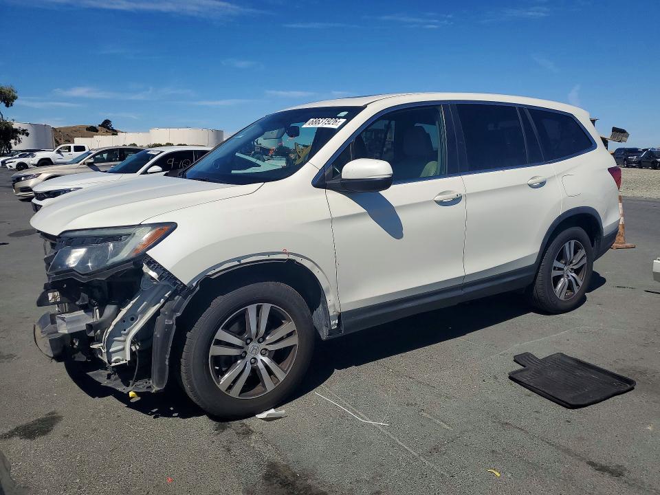 Фото 1 с аукциона – 2016 HONDA PILOT с VIN 5FNYF5H53GB024058