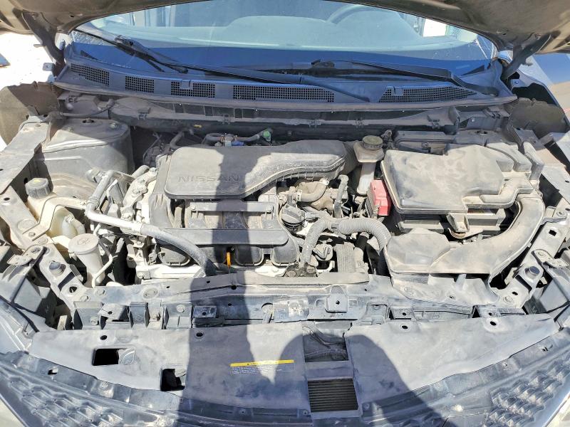 Снимка 12 от търг – 2017 NISSAN ROGUE SPORT с VIN JN1BJ1CP0HW023164