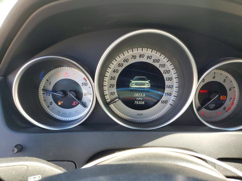 Foto 9 de la subasta – 2014 MERCEDES-BENZ C con VIN WDDGF8AB4EA908275