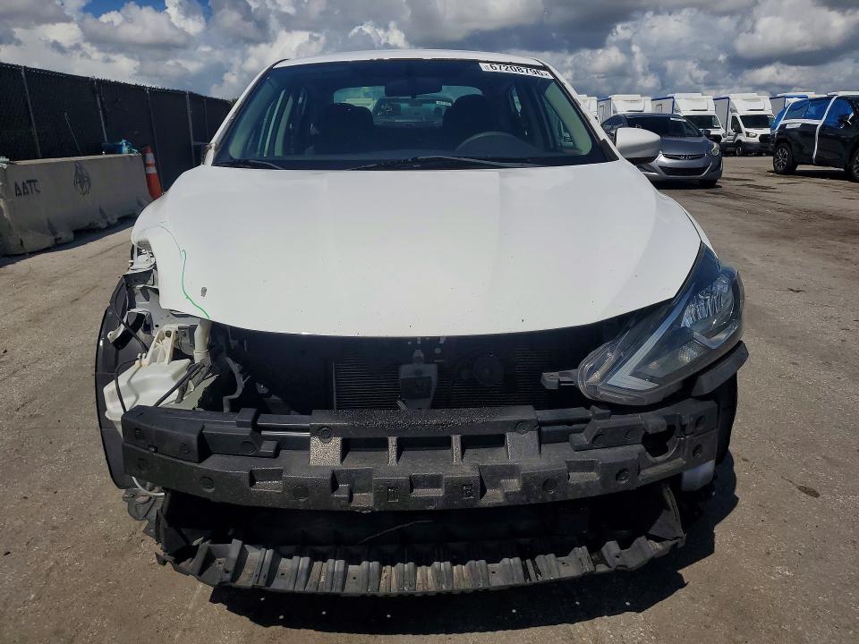 Photo 5 from auction – 2018 NISSAN SENTRA with VIN 3N1AB7AP8JY225070