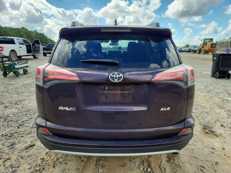 Снимка 6 от търг – 2016 TOYOTA RAV4 с VIN 2T3WFREV2GW297439