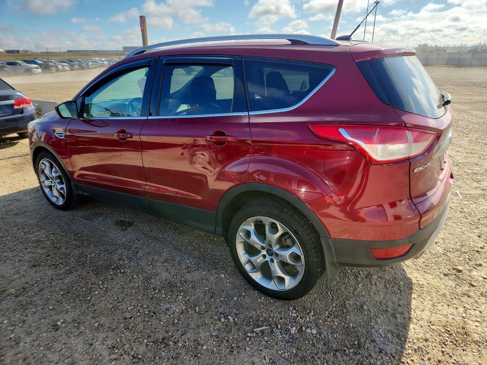 صورة رقم 2 من المزاد - 2014 FORD ESCAPE مع VIN 1FMCU9J99EUB35153