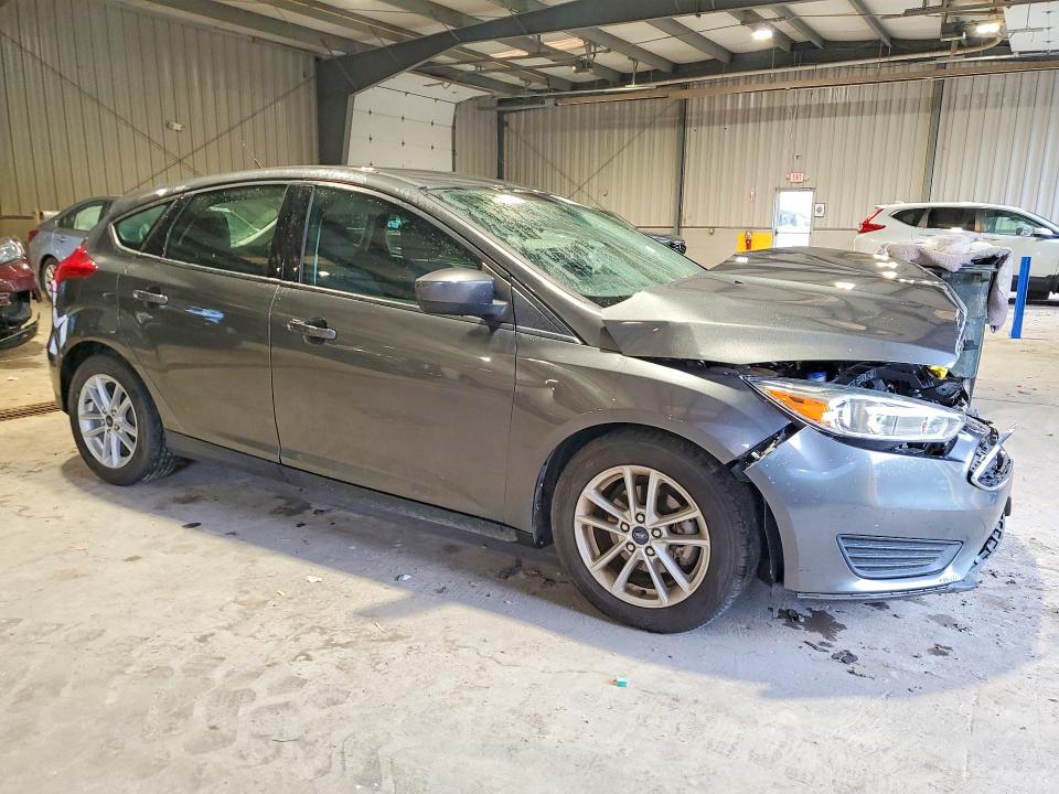 Zdjęcie 4 z aukcji – 2018 FORD FOCUS z VIN 1FADP3K21JL281955
